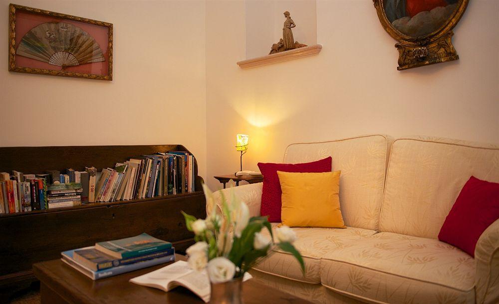 מראטיאה Romantic Hotel & Restaurant Villa Cheta Elite מראה חיצוני תמונה