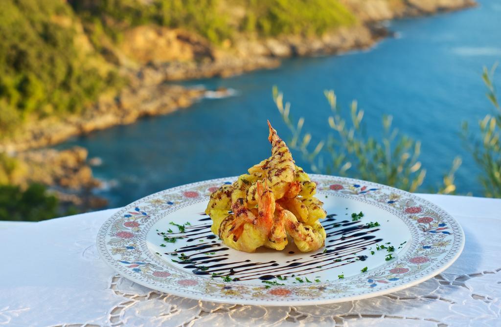 מראטיאה Romantic Hotel & Restaurant Villa Cheta Elite מראה חיצוני תמונה